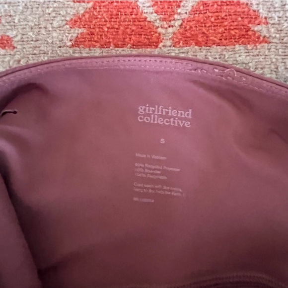 Girlfriend Collective High Rise Bike Shorts - Picture 2 of 5